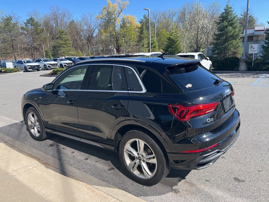Used 2023 Audi Q3 2.0T Premium w/ Convenience Package image 36
