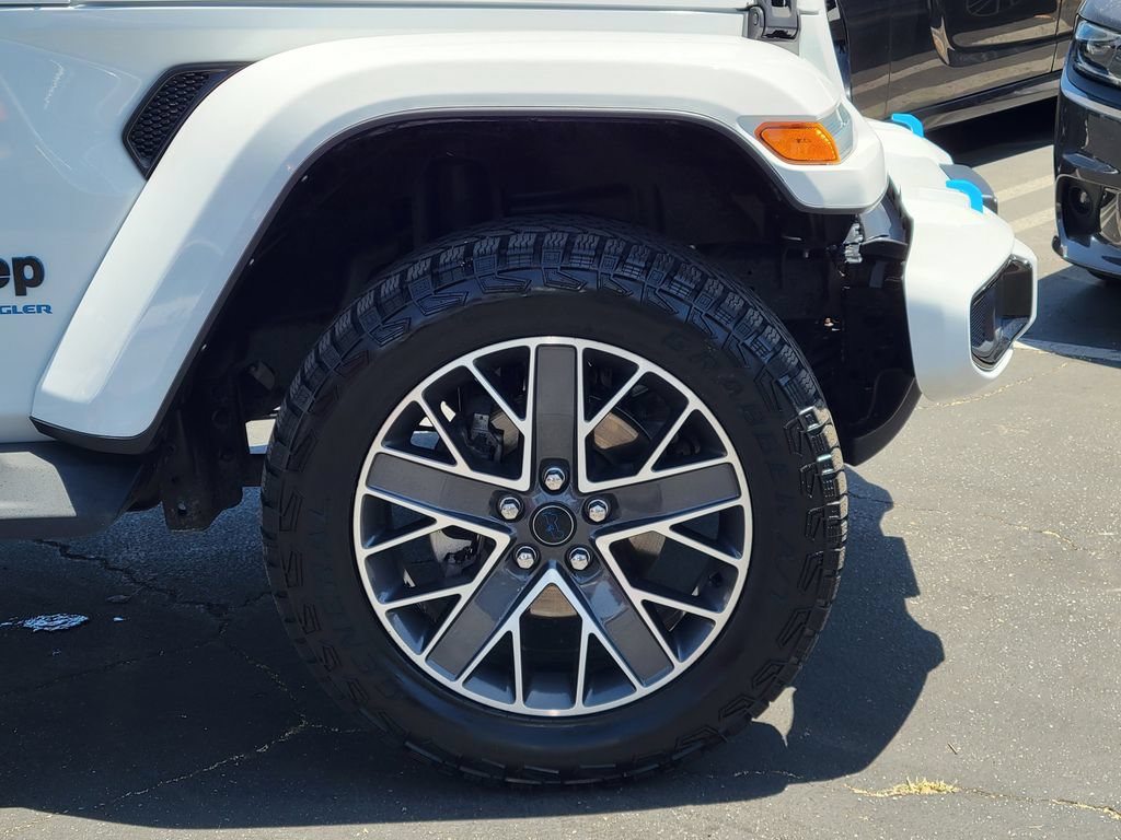 Used 2024 Jeep Wrangler High Altitude AWD/4WD image 29