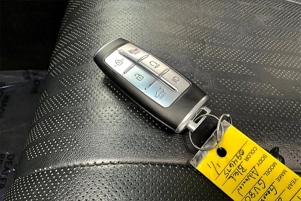 Used 2022 Genesis GV80 3.5T w/ Advanced Package 06 image 11