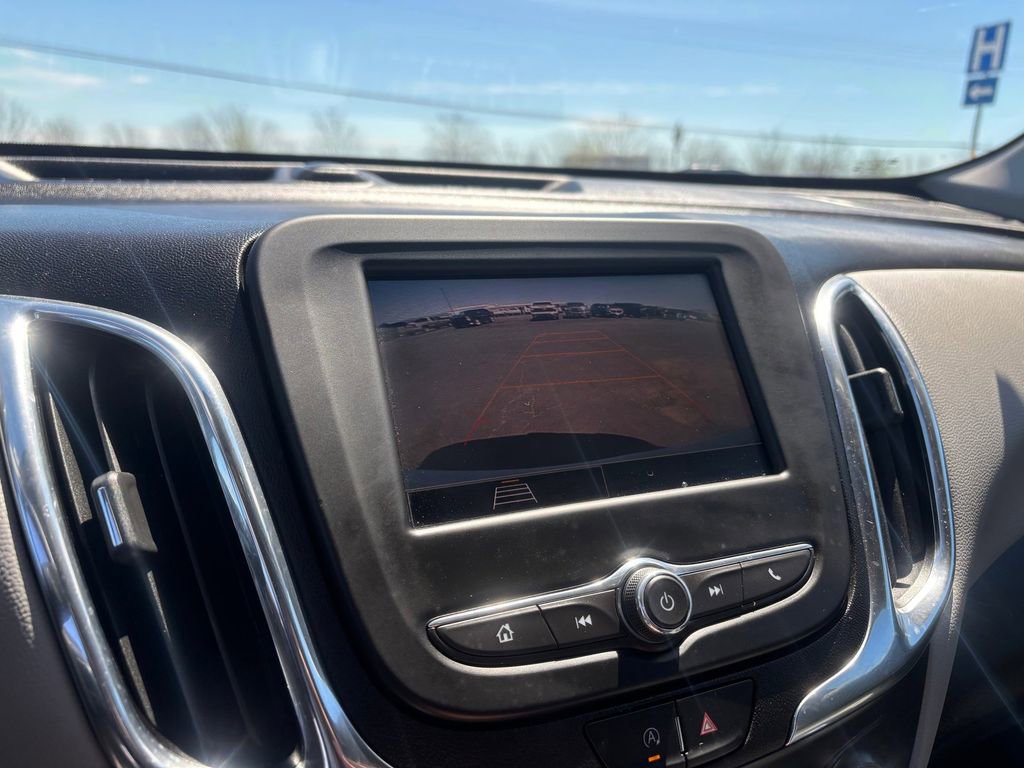 Used 2023 Chevrolet Equinox LT AWD/4WD image 19