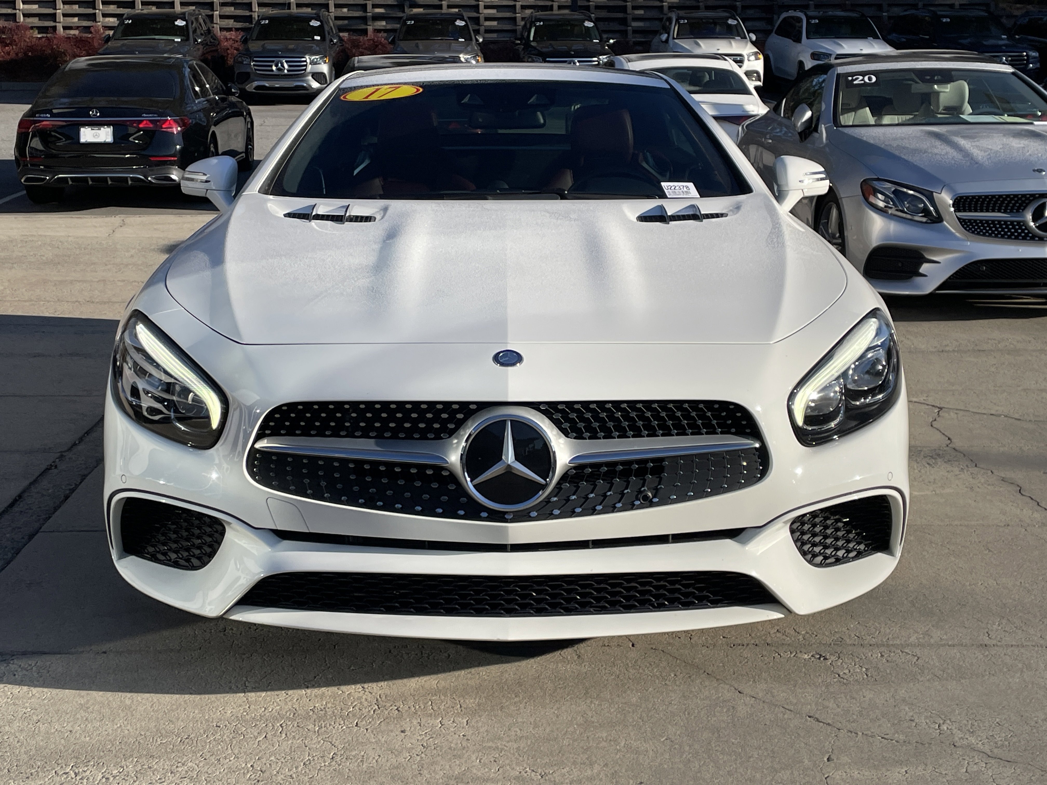 Used 2017 Mercedes-Benz SL 450 image 4