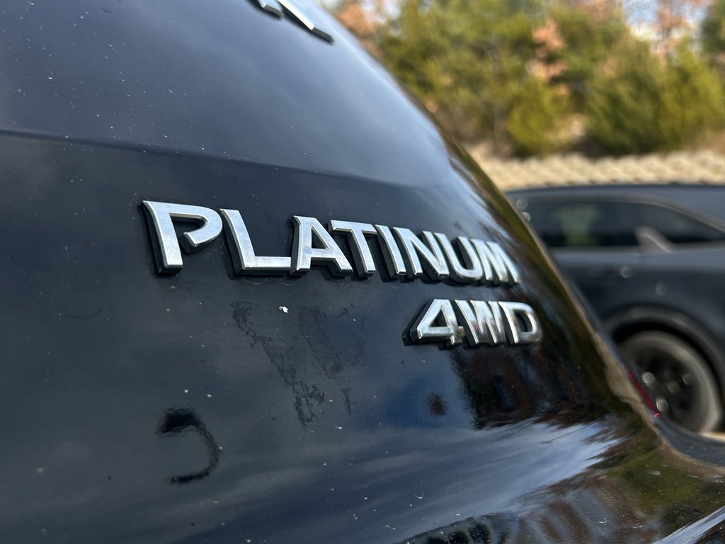 Used 2023 Nissan Pathfinder Platinum image 21