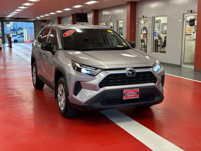 Certified 2023 Toyota RAV4 LE AWD/4WD image 1