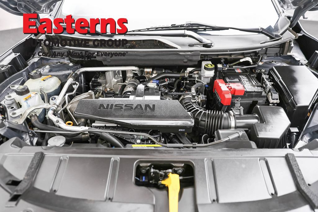 Used 2024 Nissan Rogue S AWD/4WD image 7