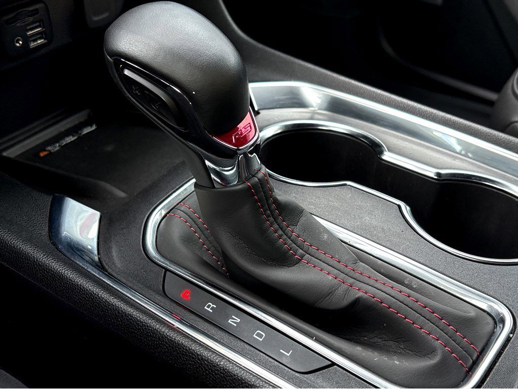 Used 2023 Chevrolet Traverse RS image 21