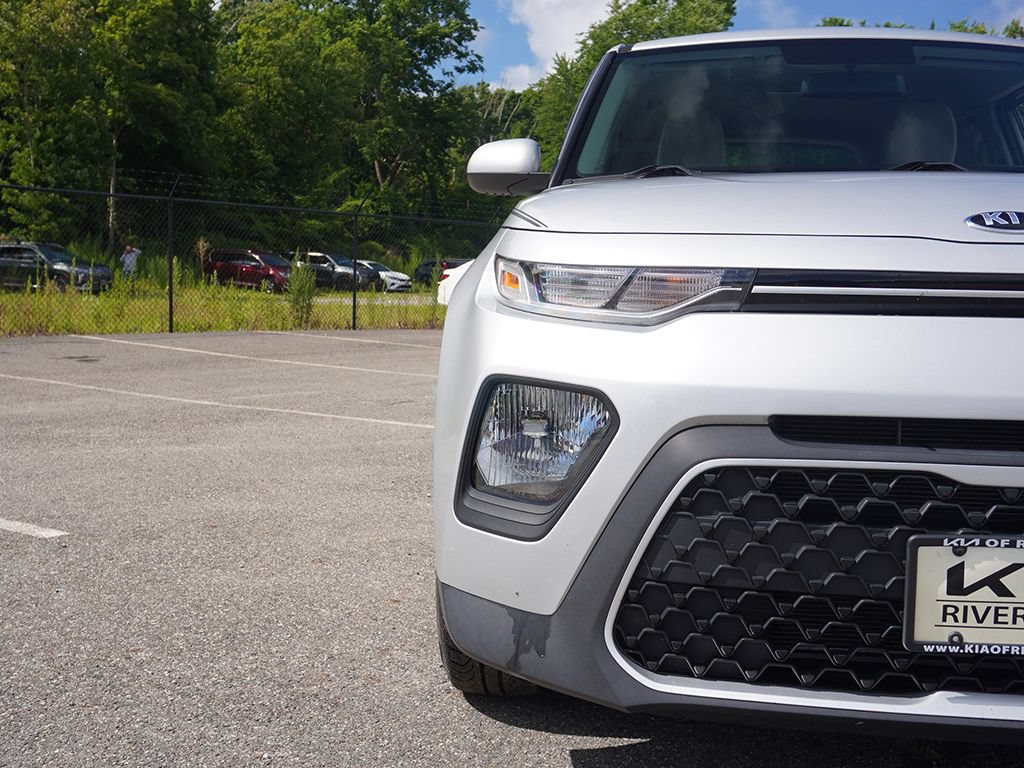 Used 2020 Kia Soul LX FWD image 10