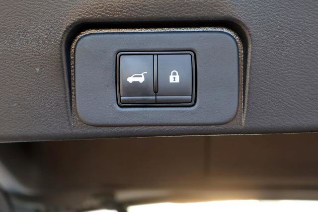 Certified 2023 Nissan Rogue SL w/ SL Premium Package FWD image 12
