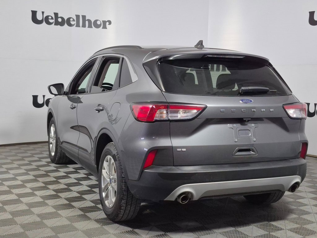 Used 2022 Ford Escape SE image 5
