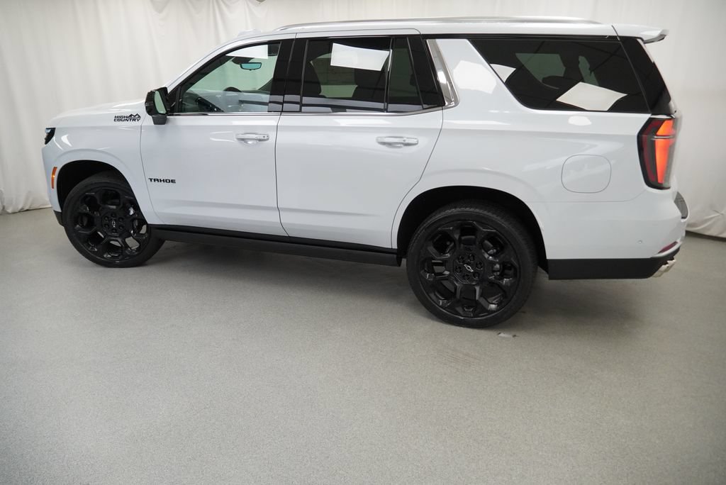 Used 2026 Chevrolet Tahoe High Country AWD/4WD image 42