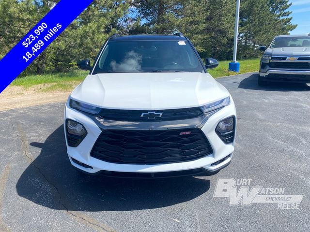 Used 2023 Chevrolet TrailBlazer RS w/ Sun and Liftgate Package AWD/4WD image 10