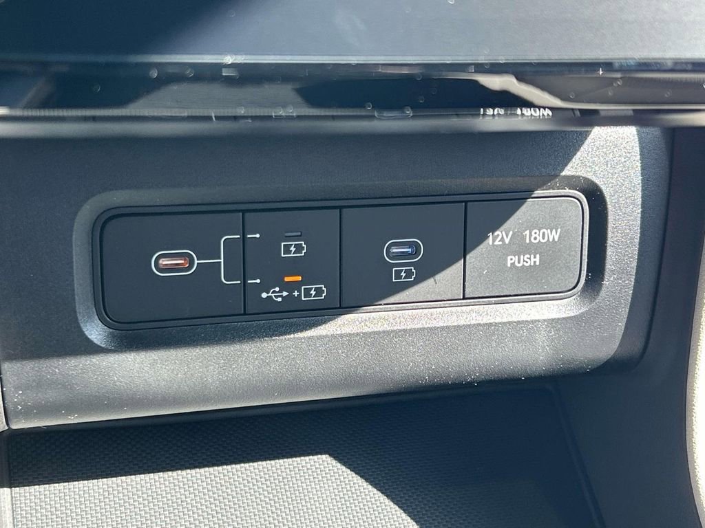 New 2026 Hyundai Tucson Limited FWD image 36