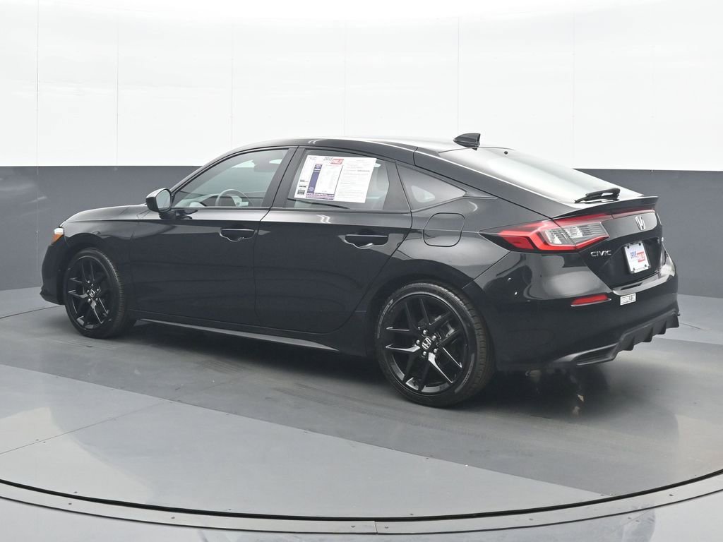 Used 2022 Honda Civic Sport image 4