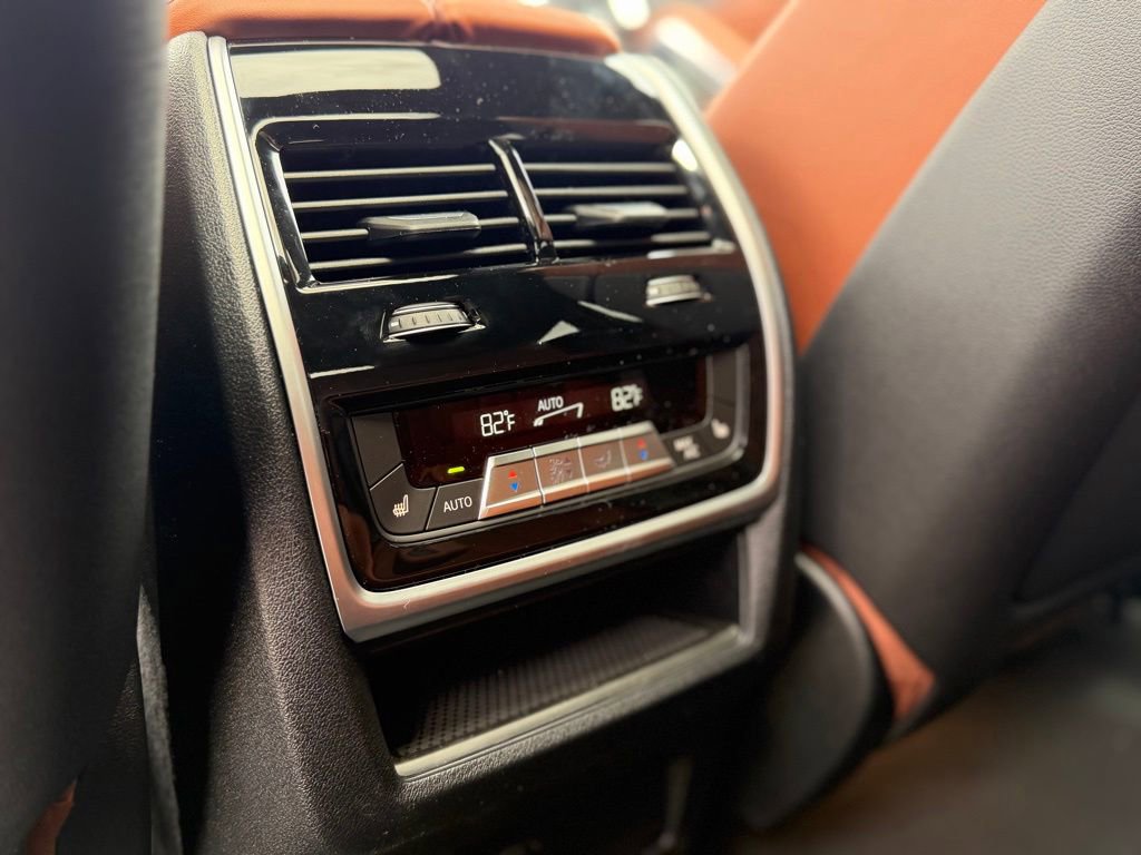 New 2027 BMW X6 xDrive40i AWD/4WD image 23