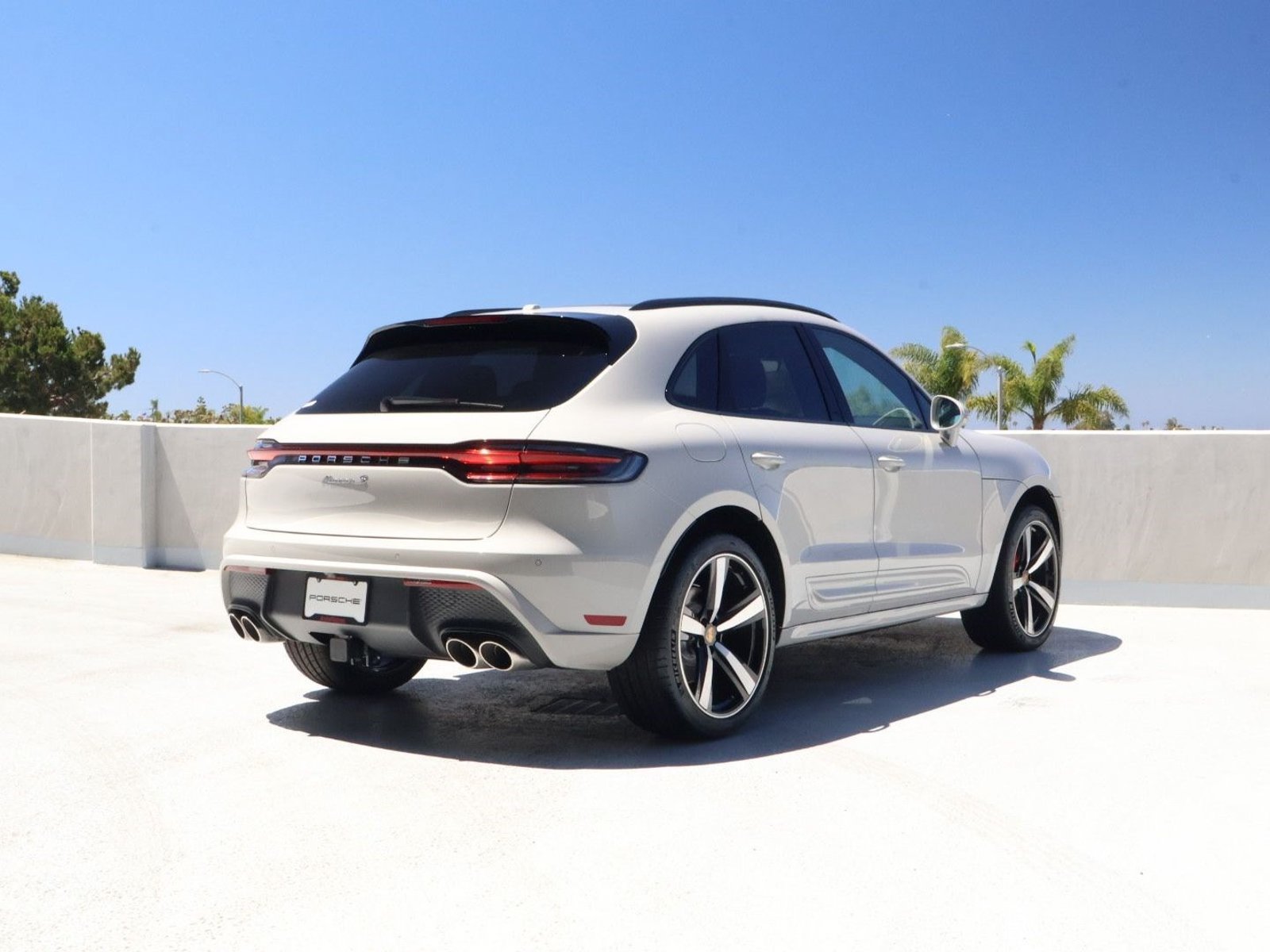 New 2026 Porsche Macan S AWD/4WD image 9