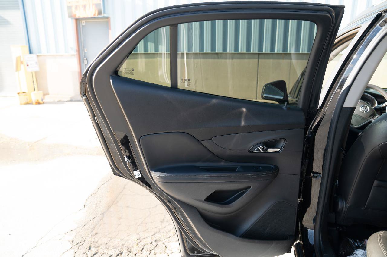 Used 2020 Buick Encore Preferred w/ Safety Package FWD image 23