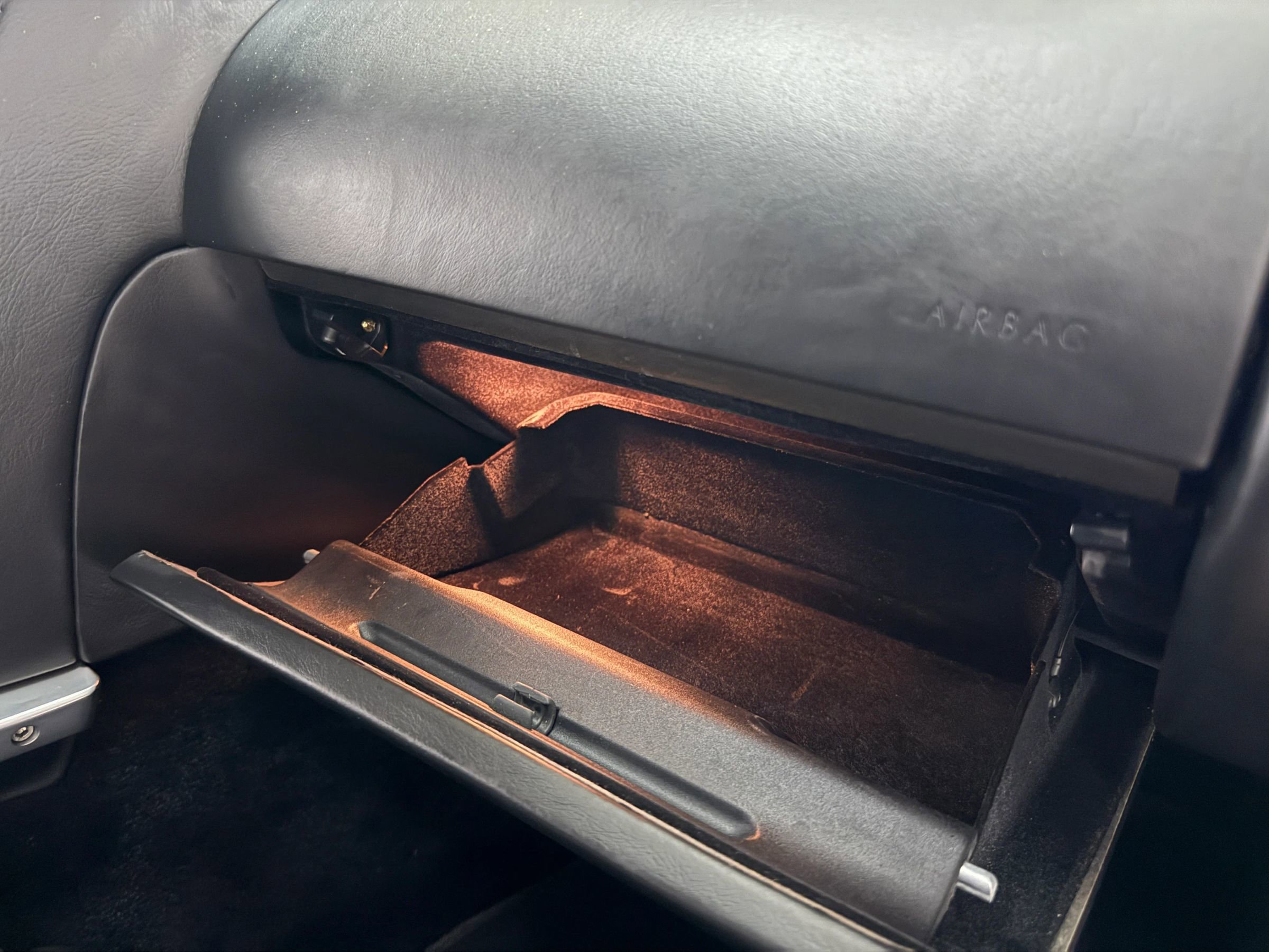 Used 2006 Aston Martin Vanquish S image 19