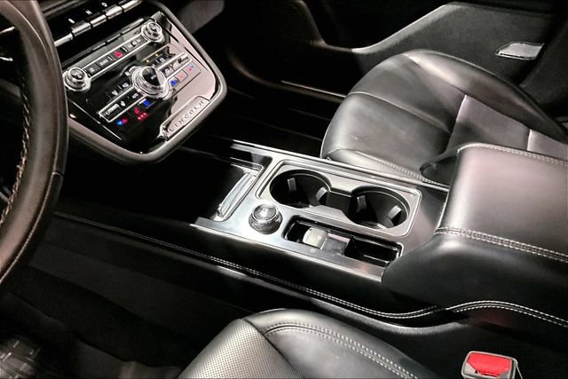 Used 2022 Lincoln Corsair AWD w/ Elements Package image 24