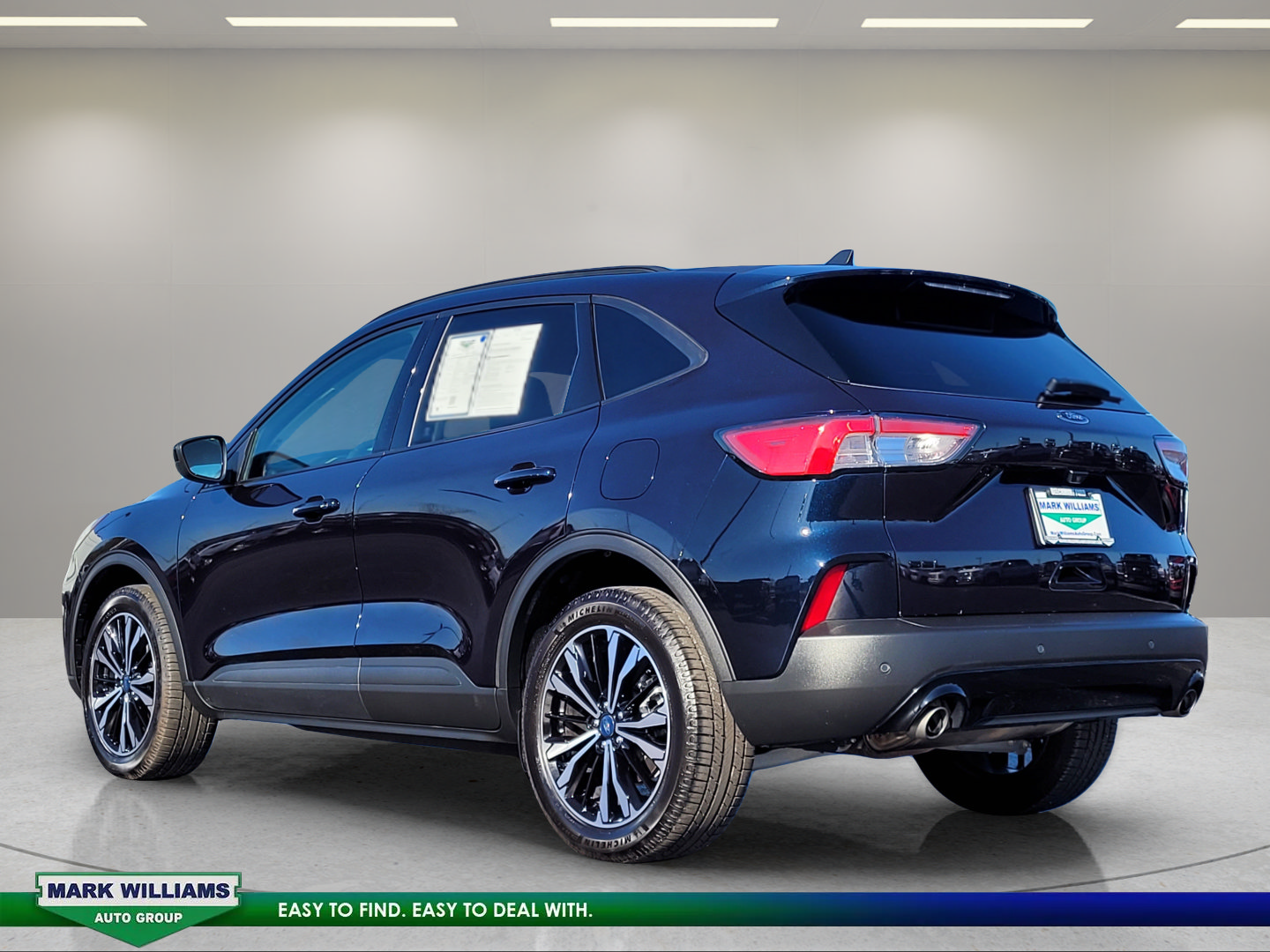 Certified 2021 Ford Escape SEL w/ SEL Stealth AWD Package image 6