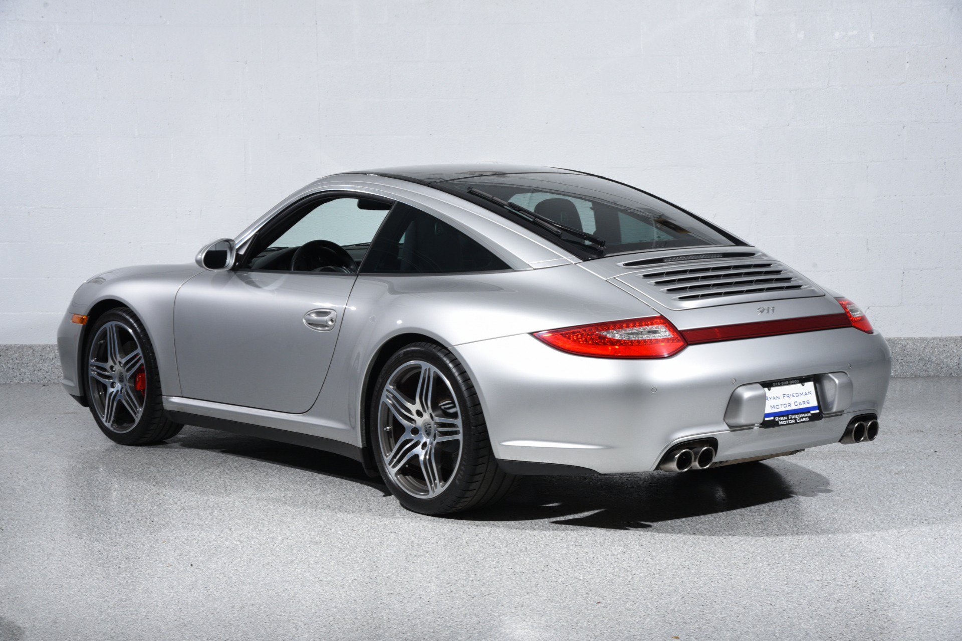 Used 2010 Porsche 911 Targa 4S AWD/4WD image 12