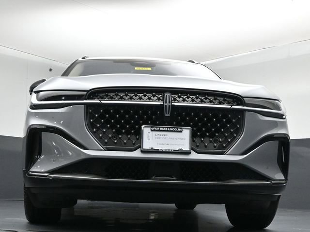 Certified 2025 Lincoln Nautilus Reserve w/ Jet Appearance Package AWD/4WD image 35