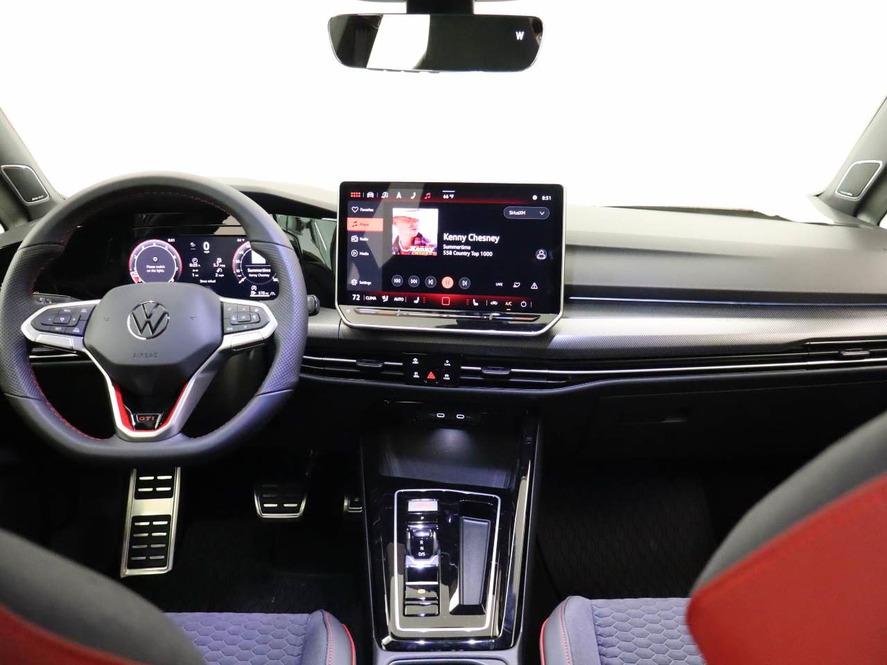 New 2026 Volkswagen Golf SE FWD image 12