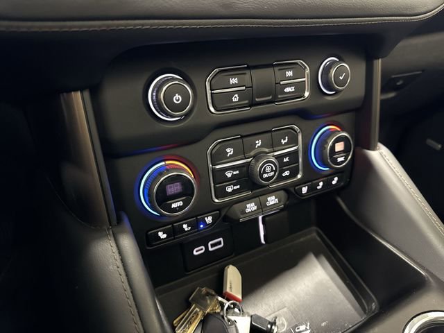 Certified 2023 Chevrolet Tahoe High Country w/ Premium Package 2 AWD/4WD image 24