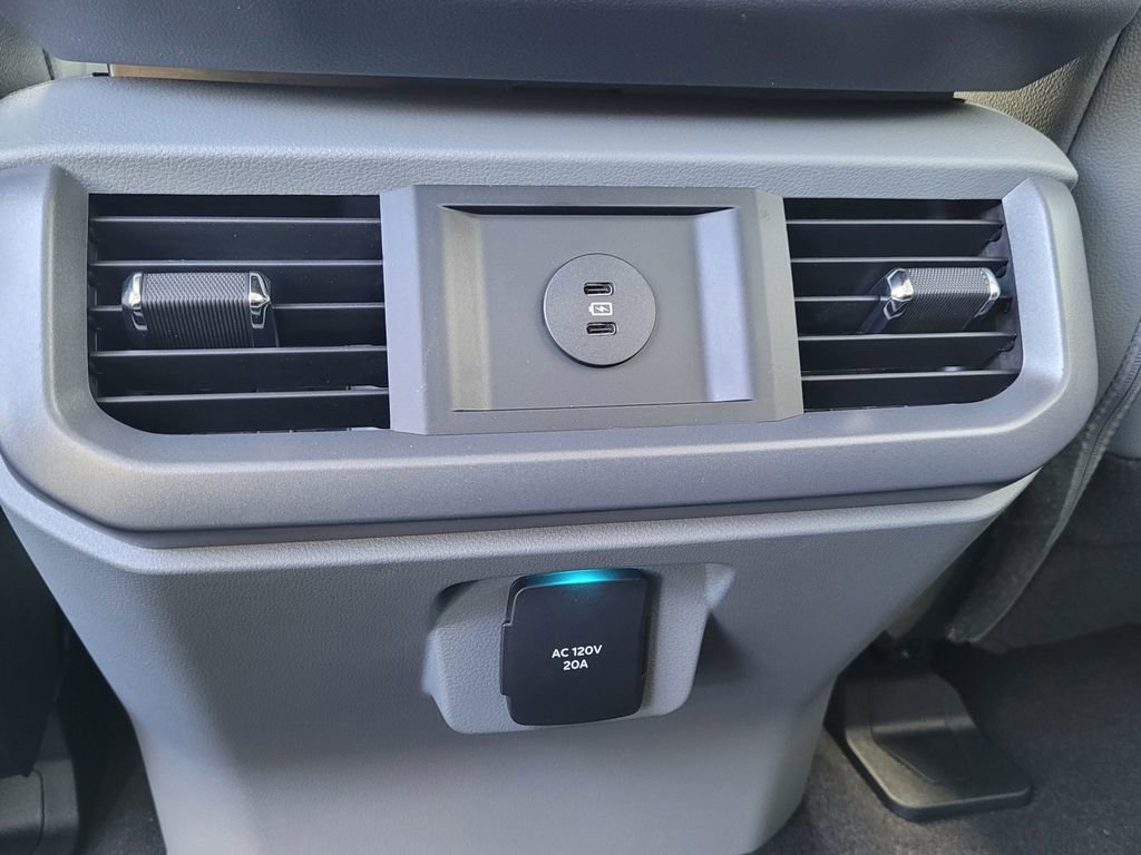 New 2025 Ford F150 Lightning Flash image 33