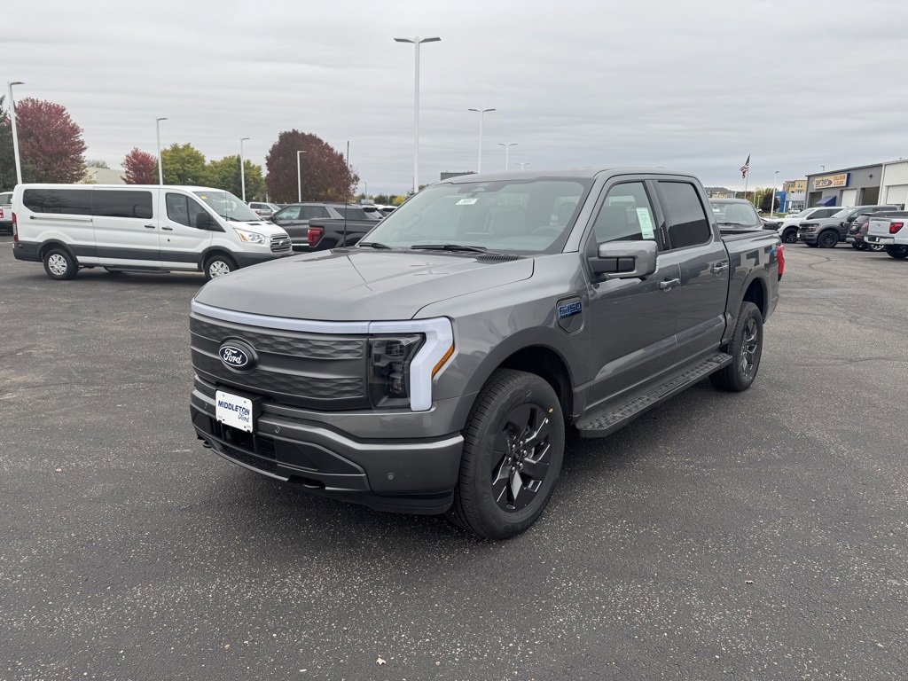 New 2025 Ford F150 Lightning Lariat image 7