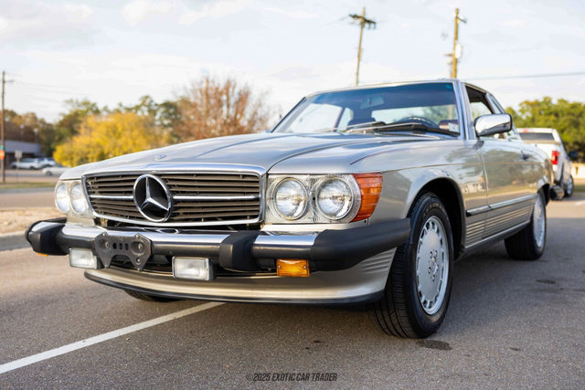 Used 1987 Mercedes-Benz 560 SL image 18