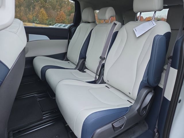 New 2026 Kia Carnival SX image 11