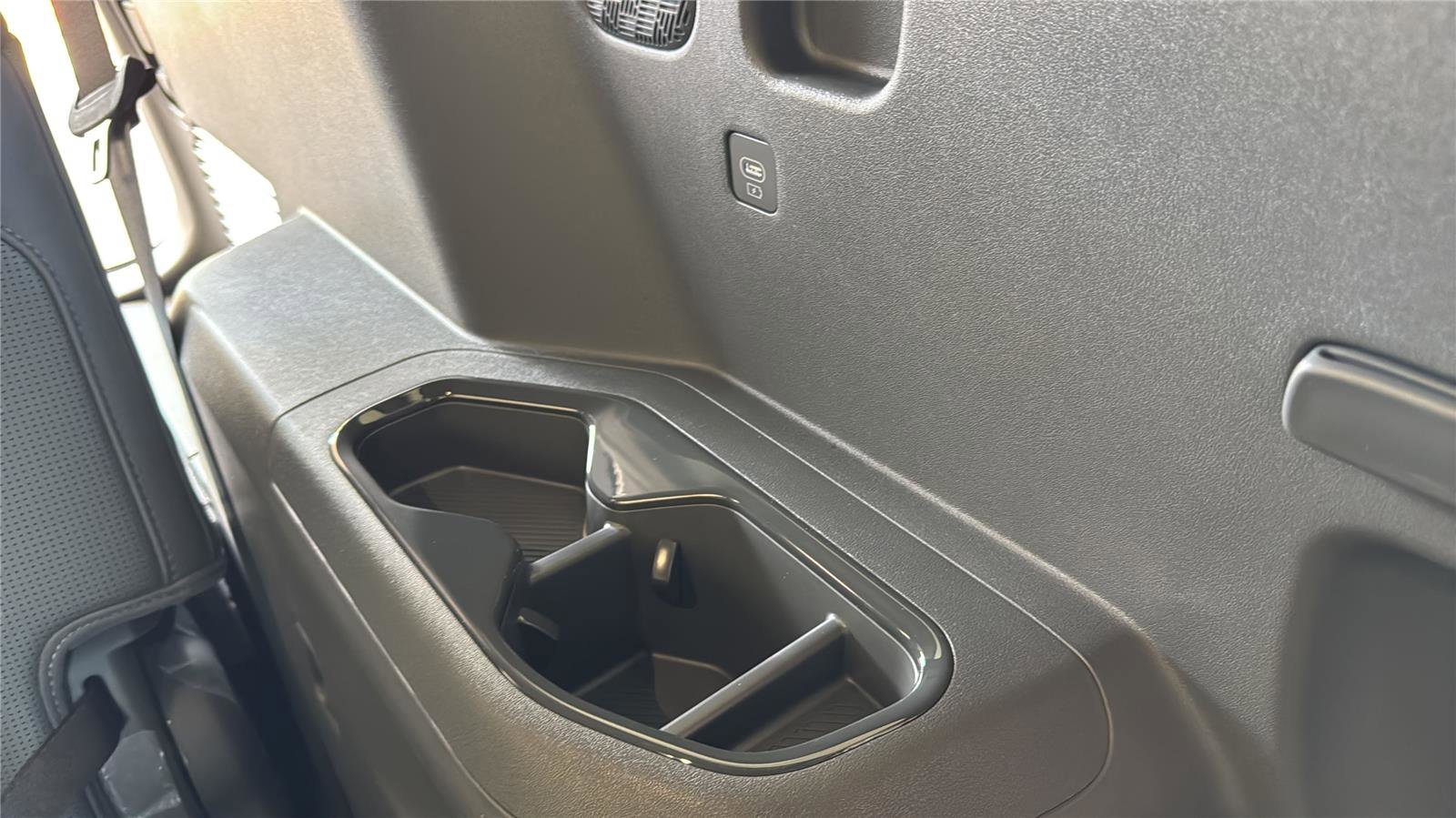 New 2026 Kia EV9 Light RWD image 13