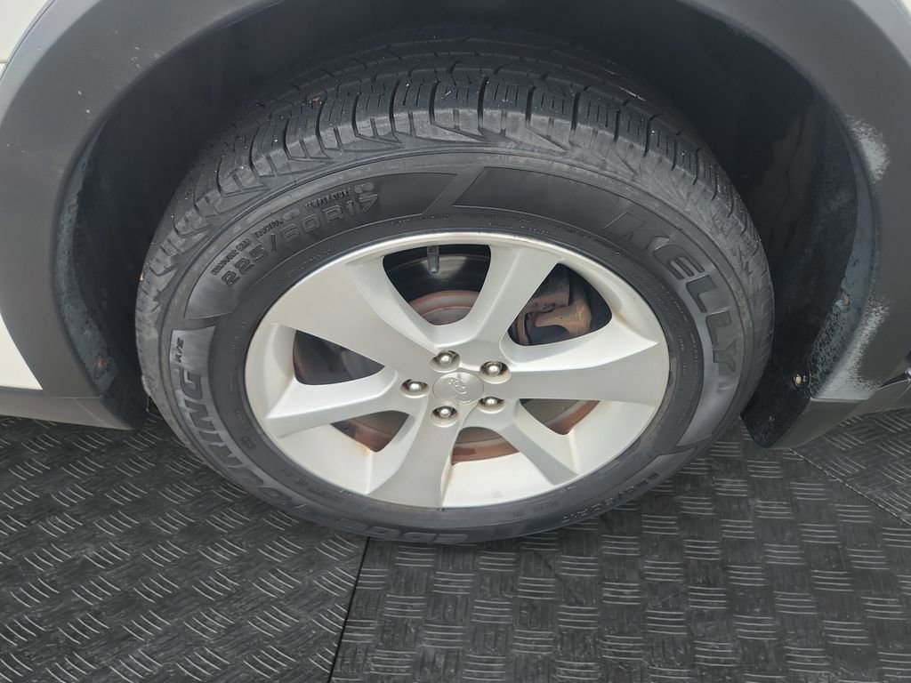 Used 2014 Subaru Outback 2.5i Limited image 14