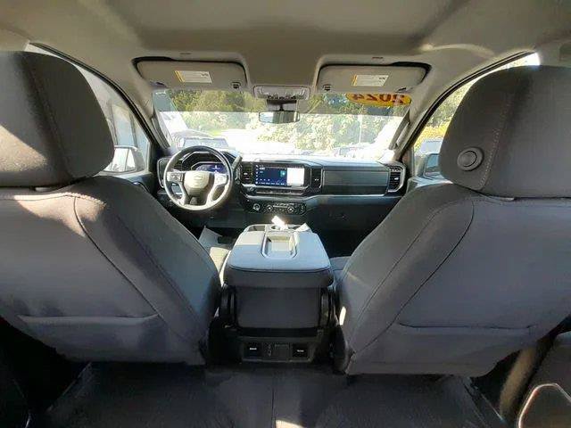 Used 2024 Chevrolet Silverado 1500 LT AWD/4WD image 43