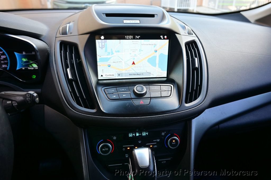 Used 2017 Ford C-MAX SE w/ Equipment Group 201A FWD image 26