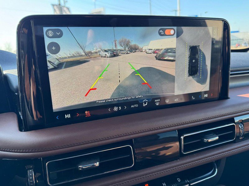 Certified 2025 Lincoln Aviator Reserve w/ Equipment Group 201A image 24