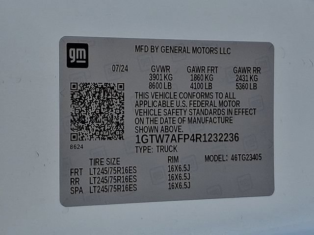Used 2024 GMC Savana 2500 w/ Driver Convenience Package RWD image 30