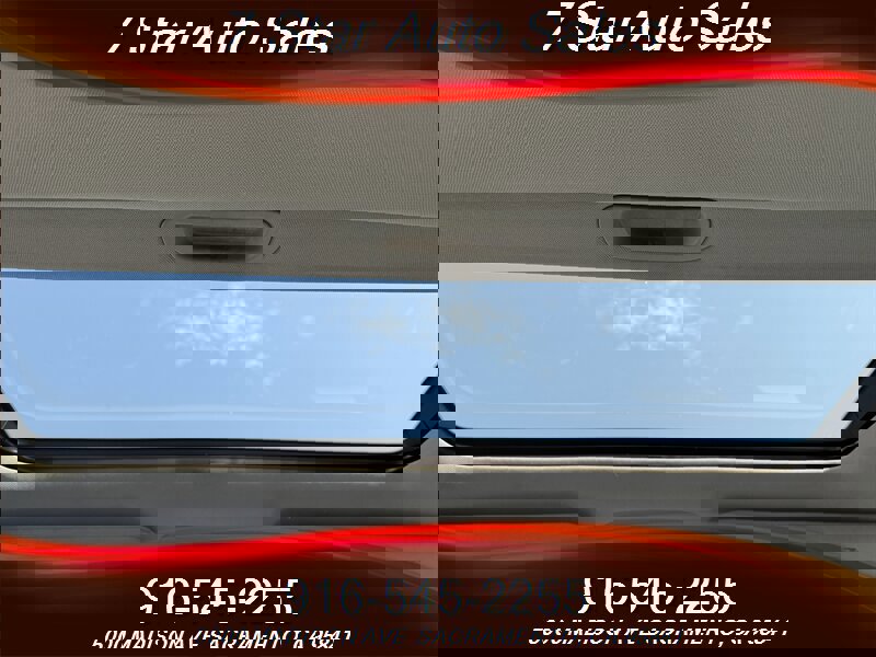 Used 2005 Acura TL w/ Navigation System image 16