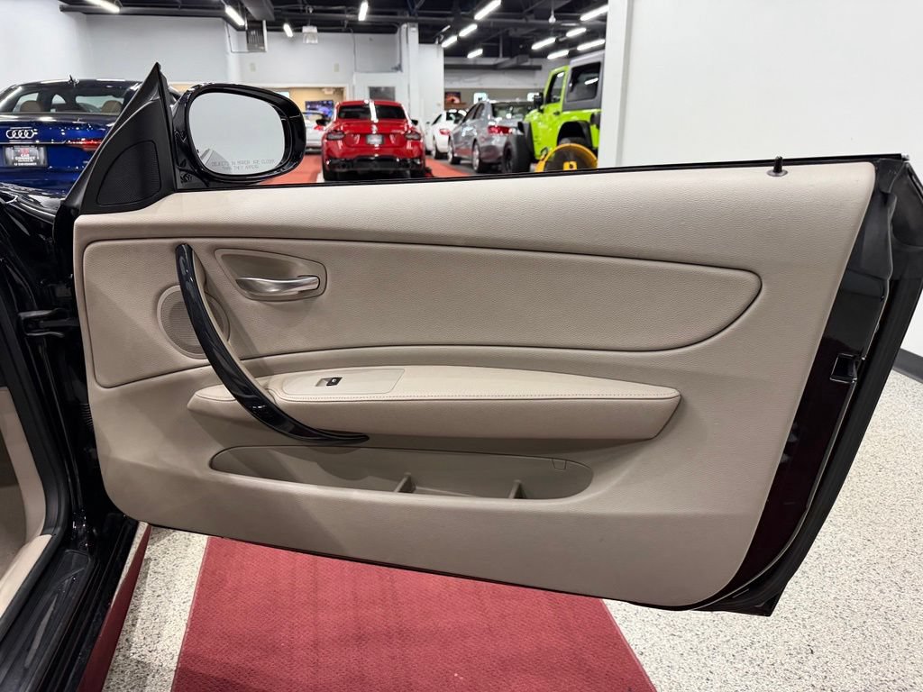 Used 2013 BMW 128i Convertible RWD image 36