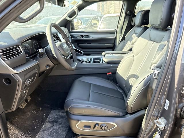 New 2026 Jeep Grand Wagoneer Limited w/ Premium Group II image 9