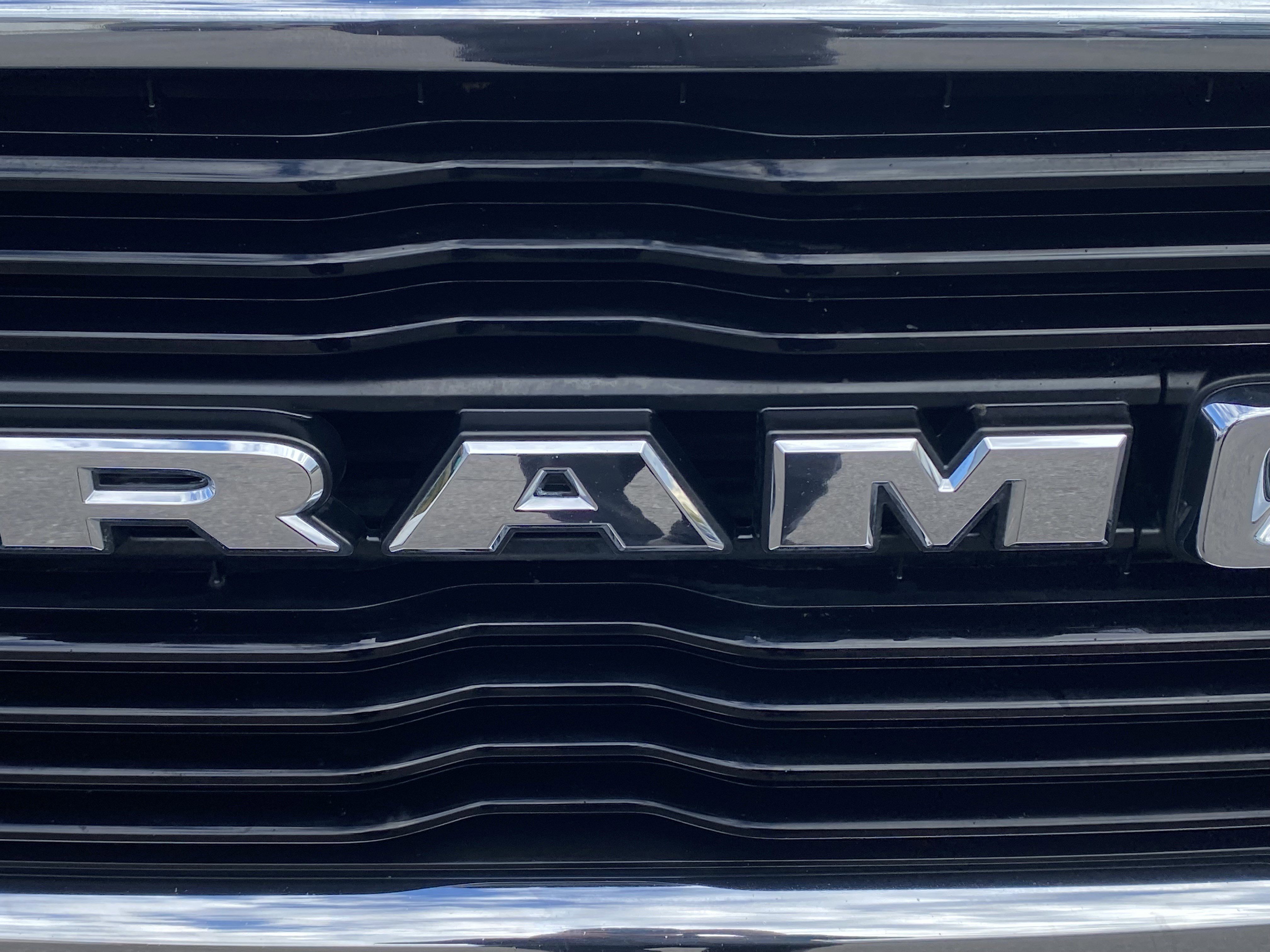 Used 2020 RAM 2500 Big Horn image 25