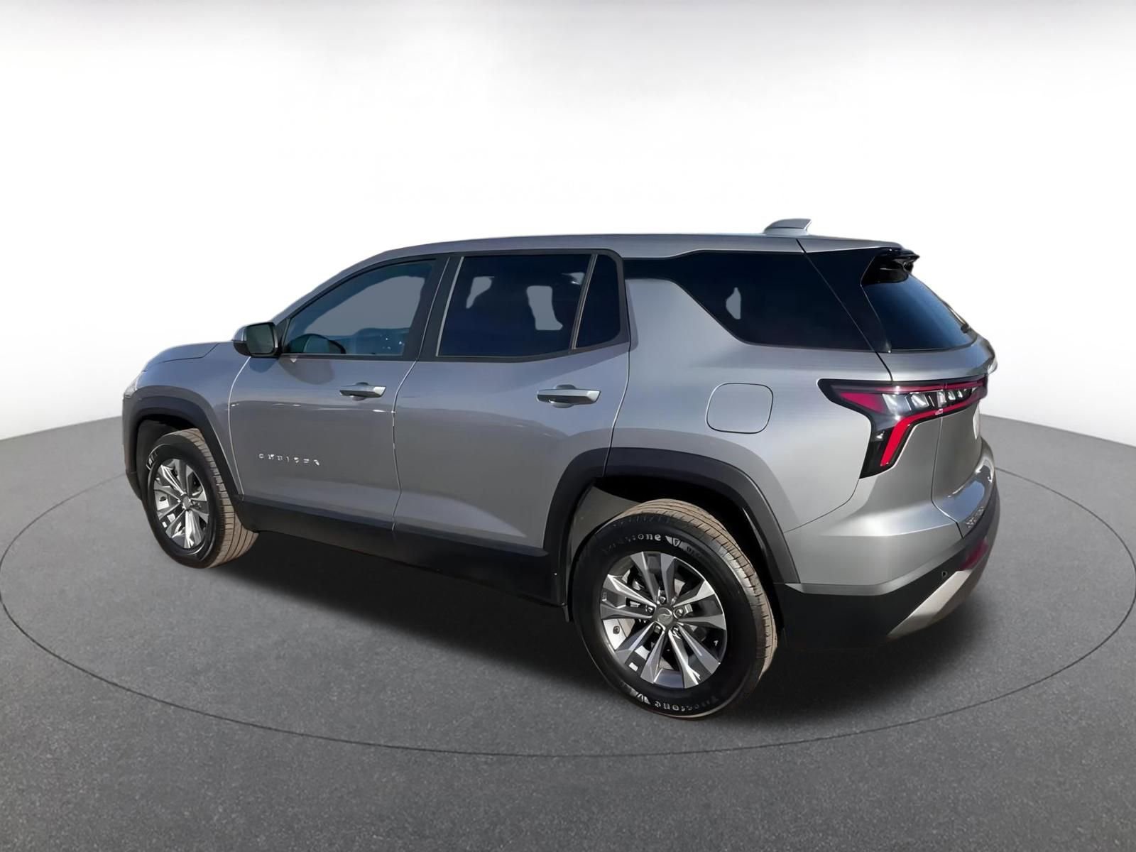 Used 2025 Chevrolet Equinox LT image 14