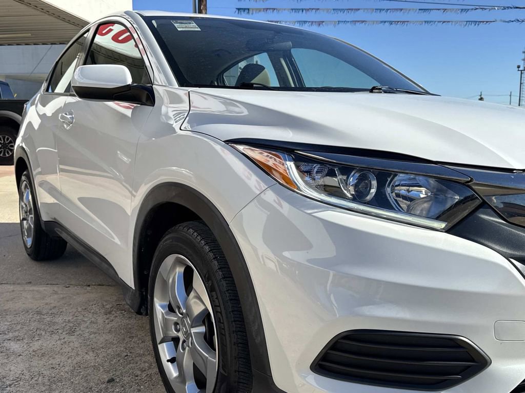 Used 2021 Honda HR-V LX image 18