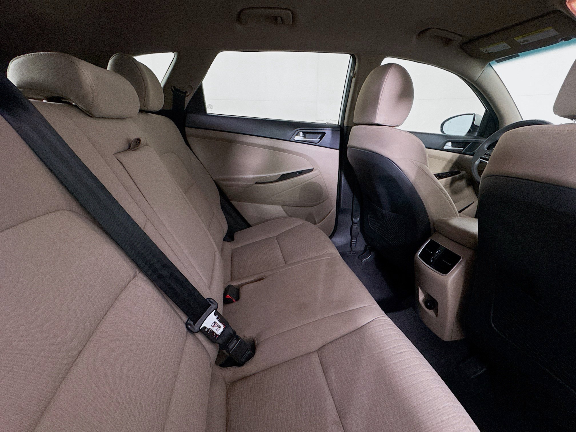 Used 2021 Hyundai Tucson SEL FWD image 25
