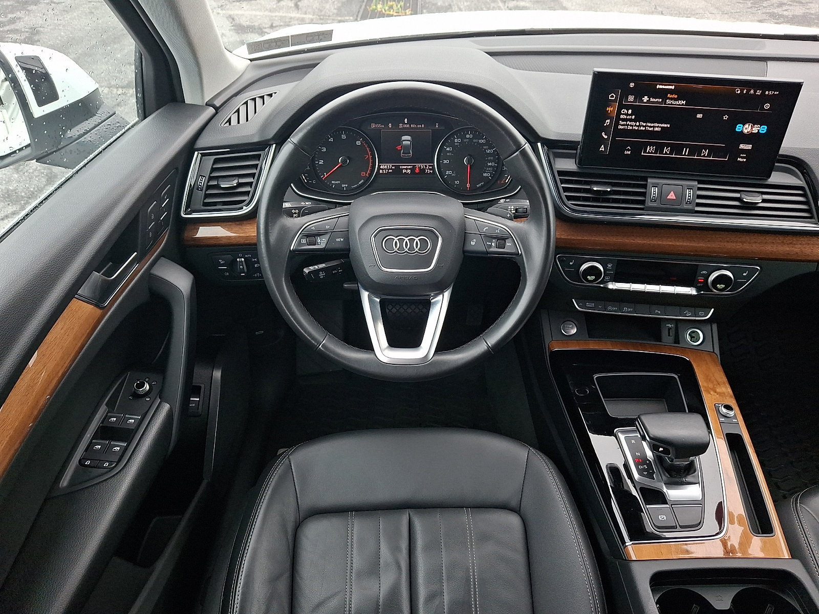 Used 2023 Audi Q5 2.0T Premium w/ Convenience Package AWD/4WD image 12