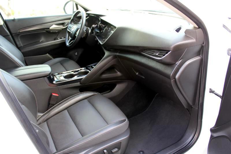 Used 2023 Buick Envision Essence image 21