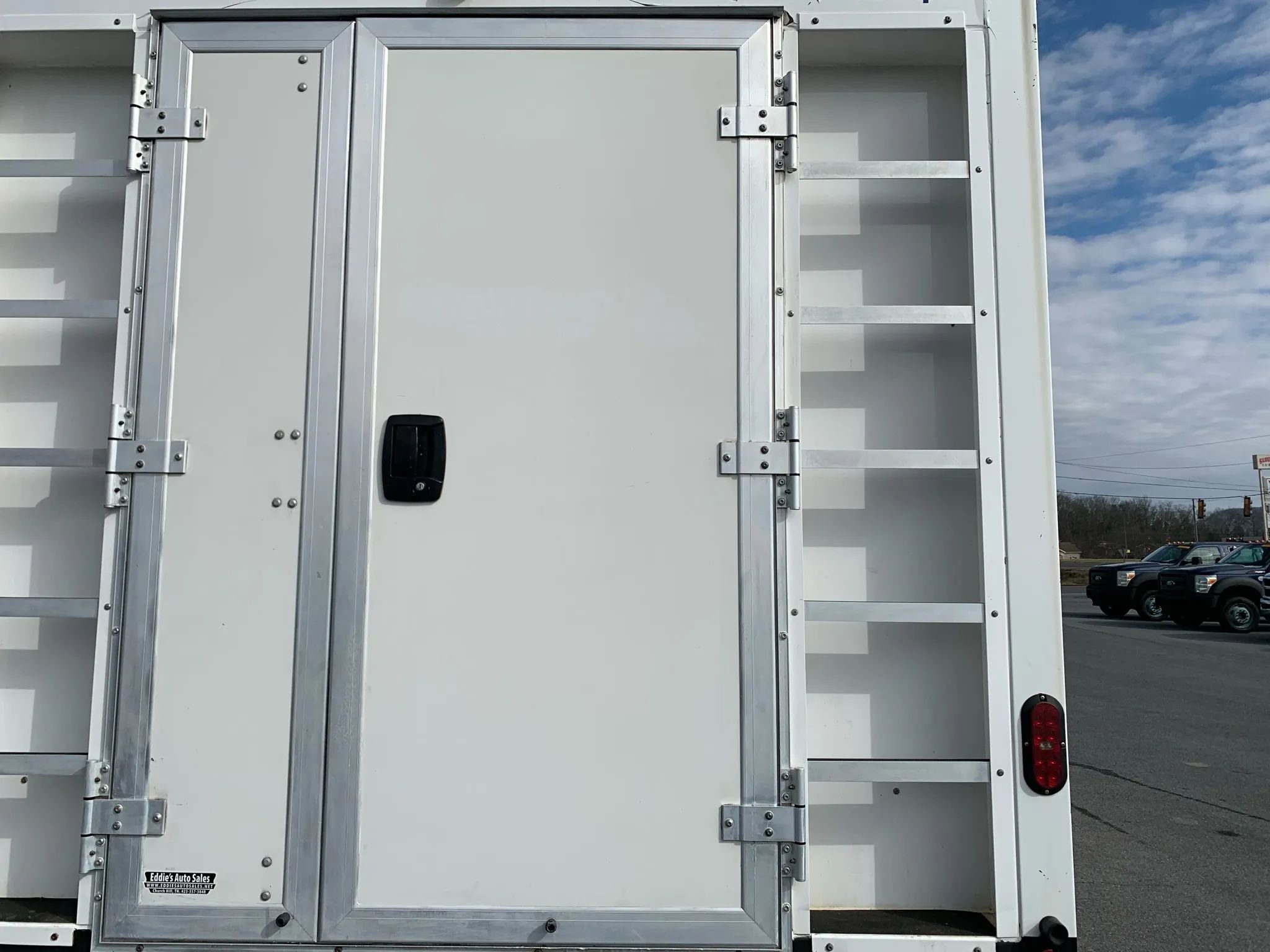 Used 2019 Ford E-450 and Econoline 450 Super Duty w/ Power Windows & Locks Group image 41