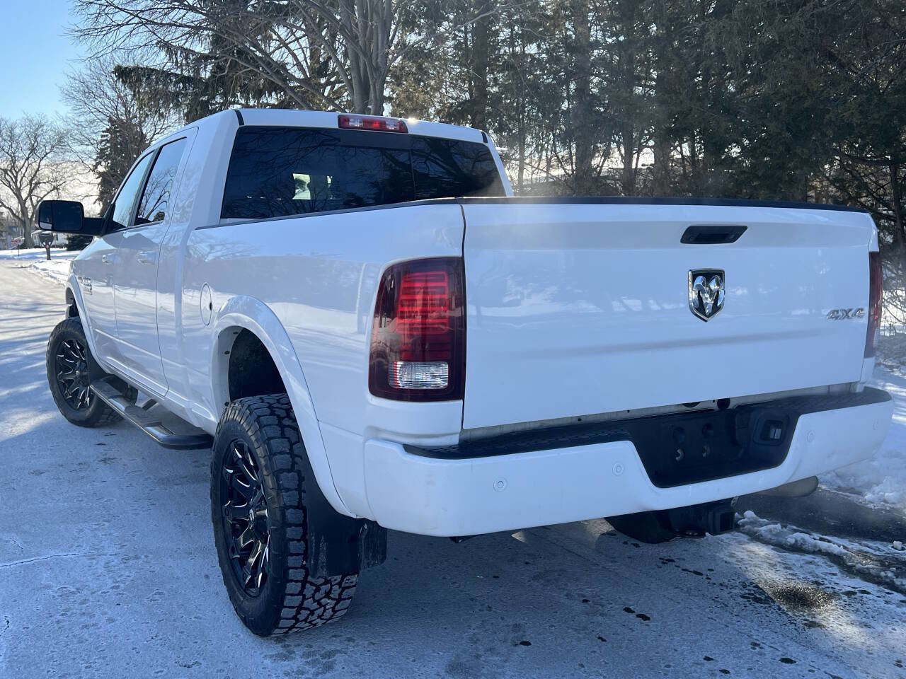 Used 2018 RAM 3500 Laramie w/ Sport Appearance Group image 4