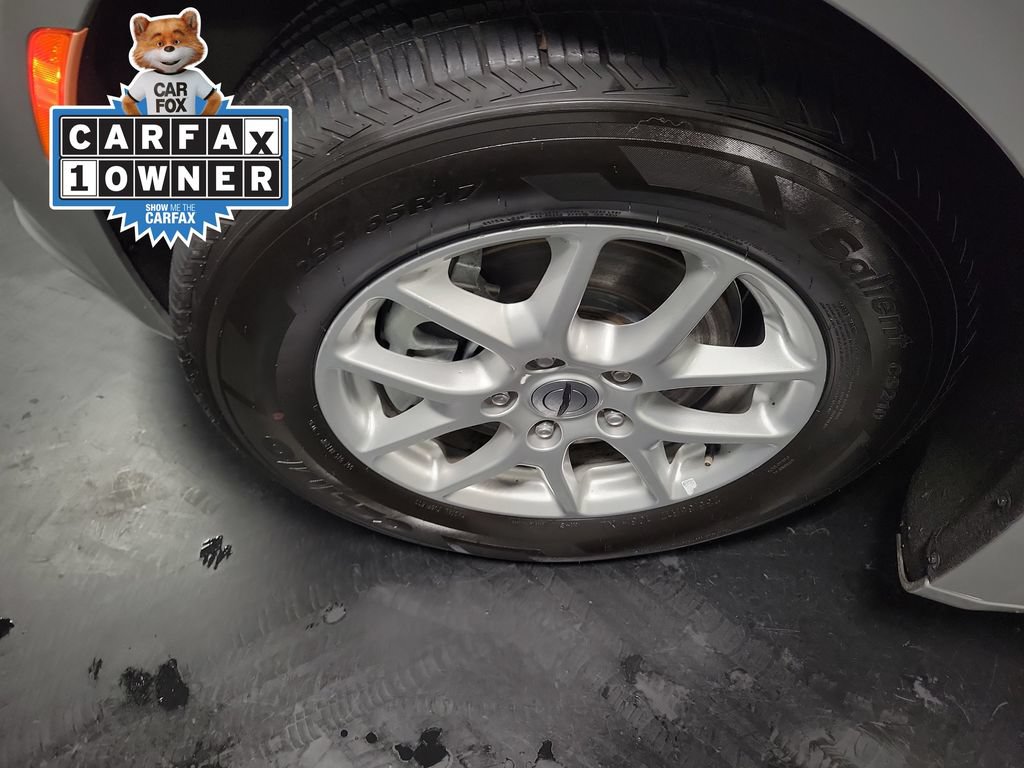 Used 2023 Chrysler Pacifica Touring-L FWD image 13