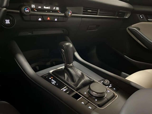 Used 2020 MAZDA MAZDA3 Sedan w/ Select Package image 44