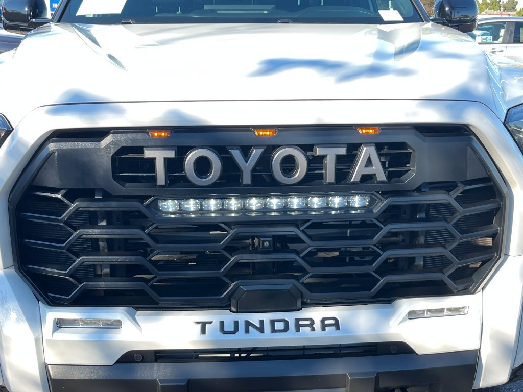 Used 2025 Toyota Tundra Limited w/ TRD Off-Road Package AWD/4WD image 54